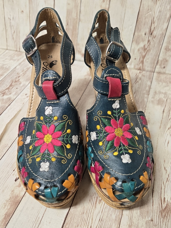 AmeriKa Shoes - AmeriKa Collection Teal Embroidered Boho Espadrille Wedge Sandals Sz 25 (US 8)